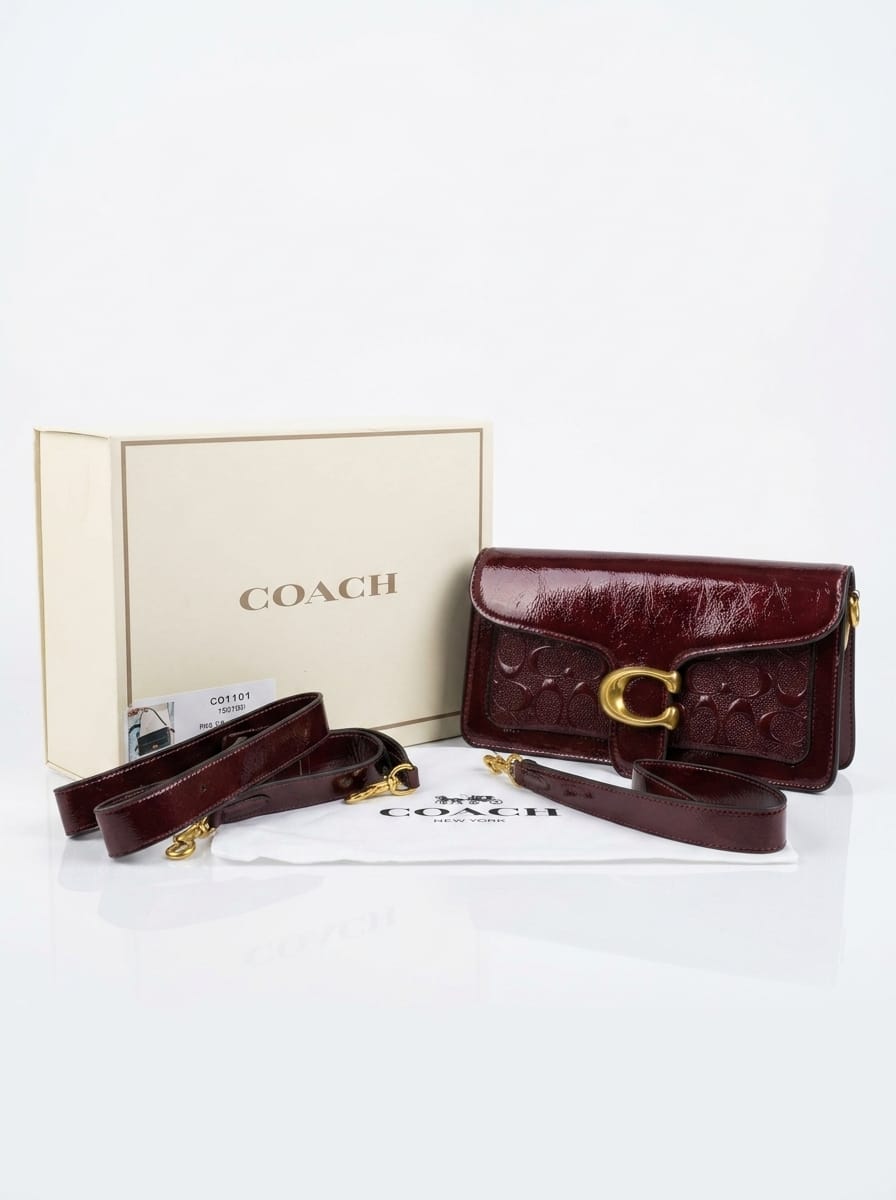 Coach Chain Clutch Ladies Bag